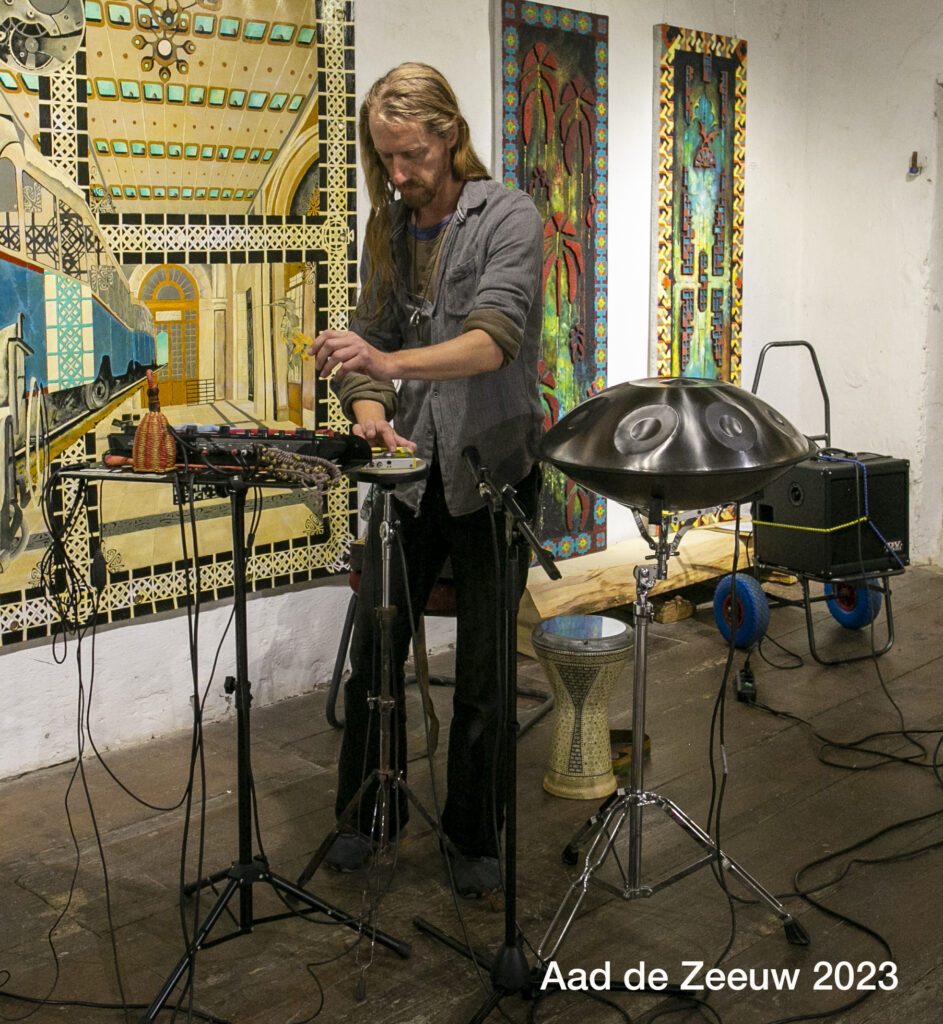 Aad de Zeeuw 2023 Ausstellung Das Kabel Eröffnungsmusik